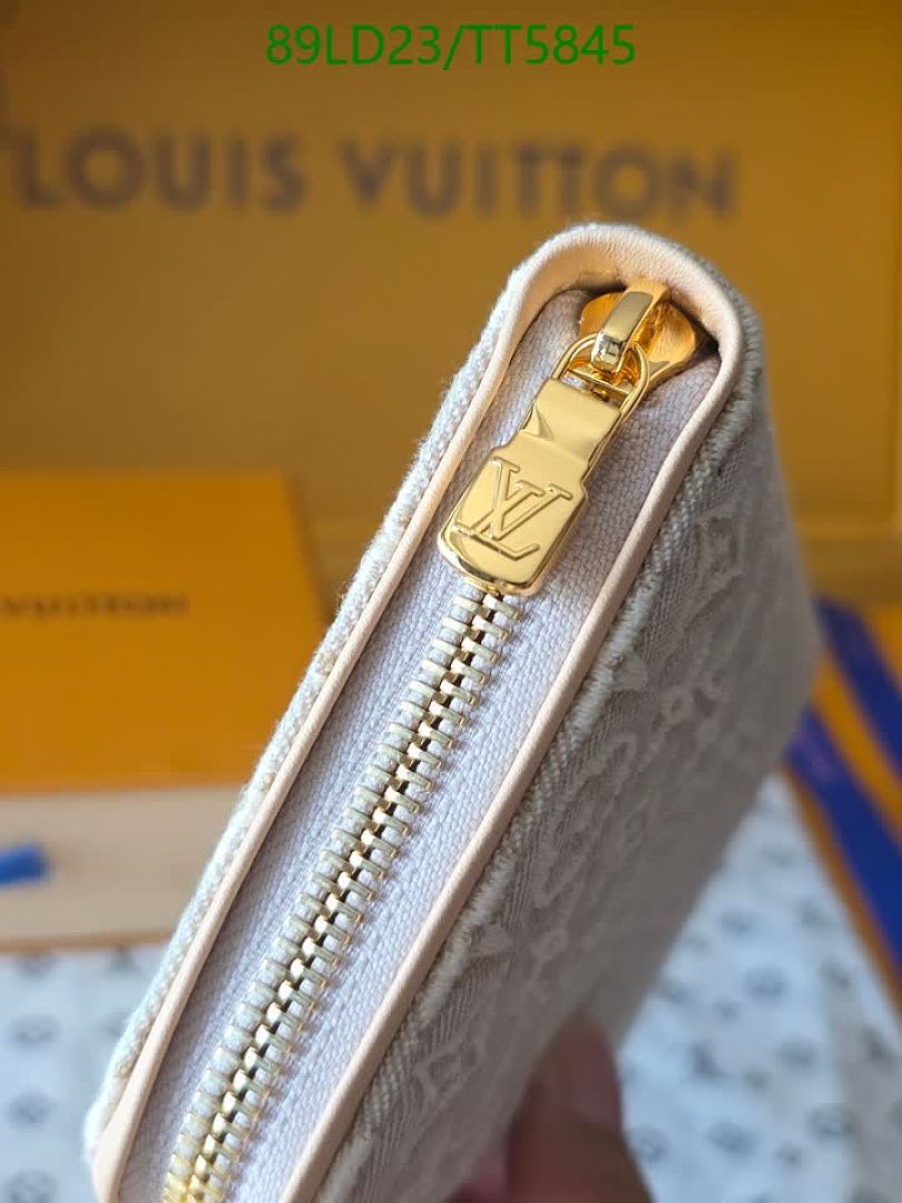 LV-Wallets(5A) Code: TT5845 $: 89USD