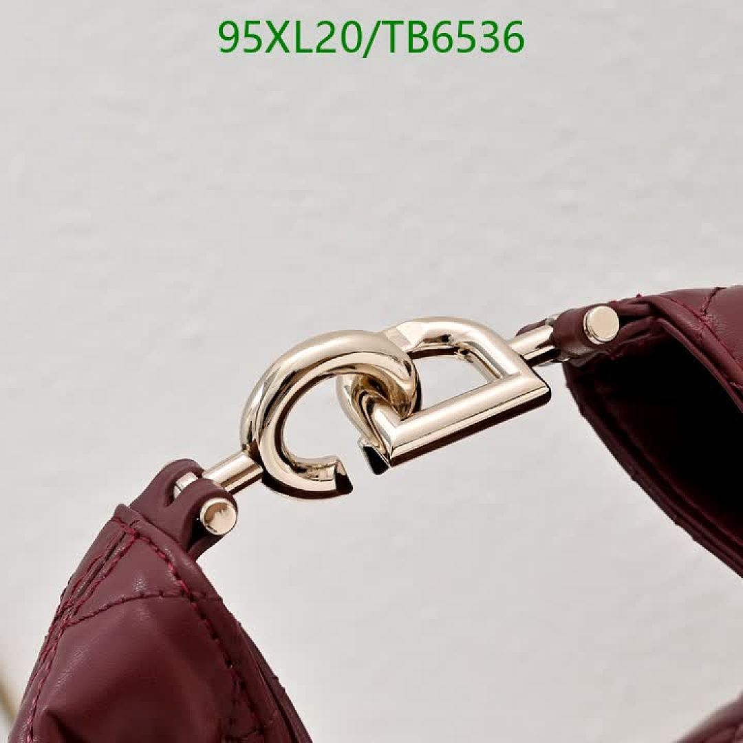 Dior-Bags(4A) Code: TB6536 $: 95USD