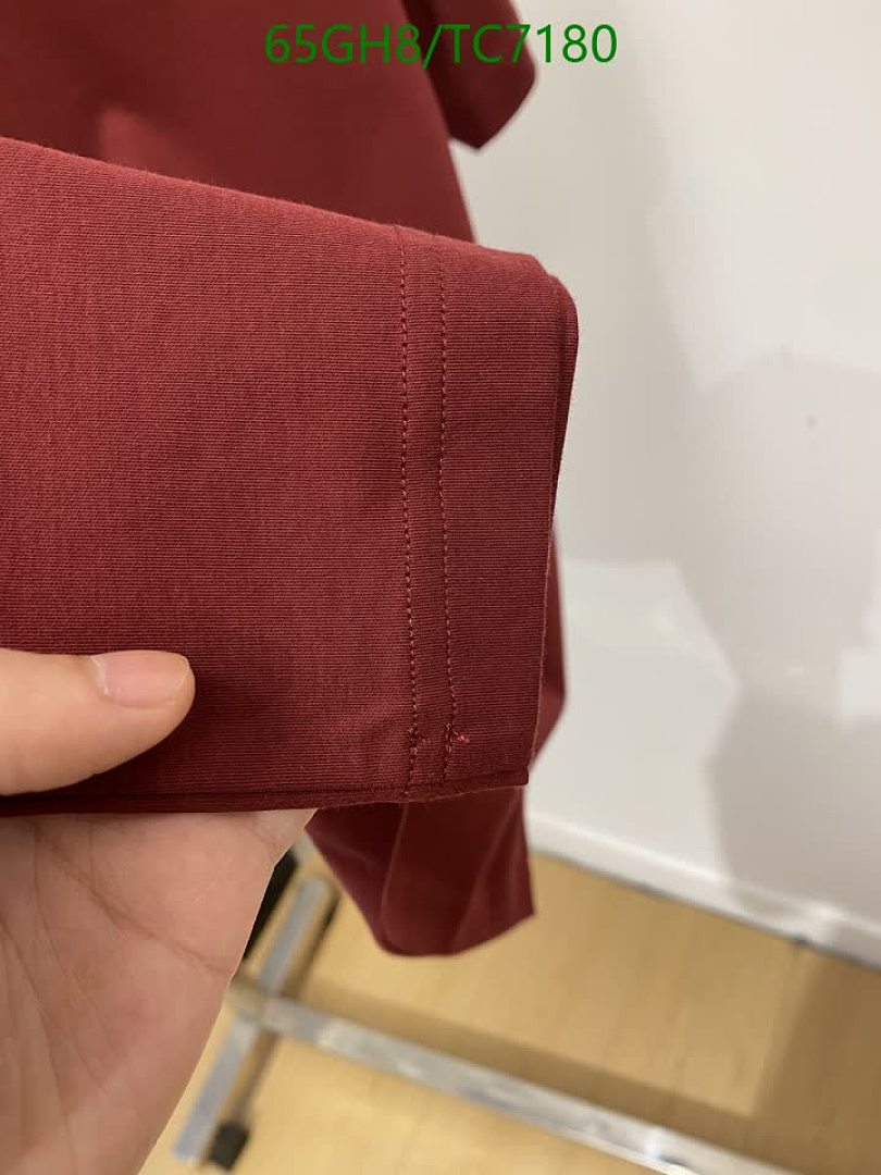 Burberry-Clothing Code: TC7180 $: 65USD
