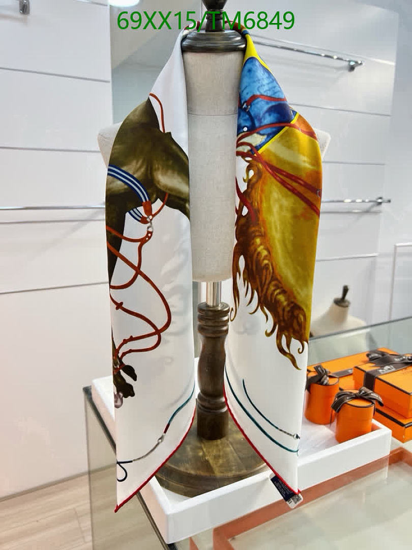 Hermes-Scarves Code: TM6849 $: 69USD