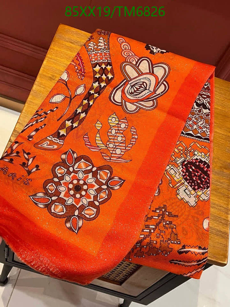 Hermes-Scarves Code: TM6826 $: 85USD
