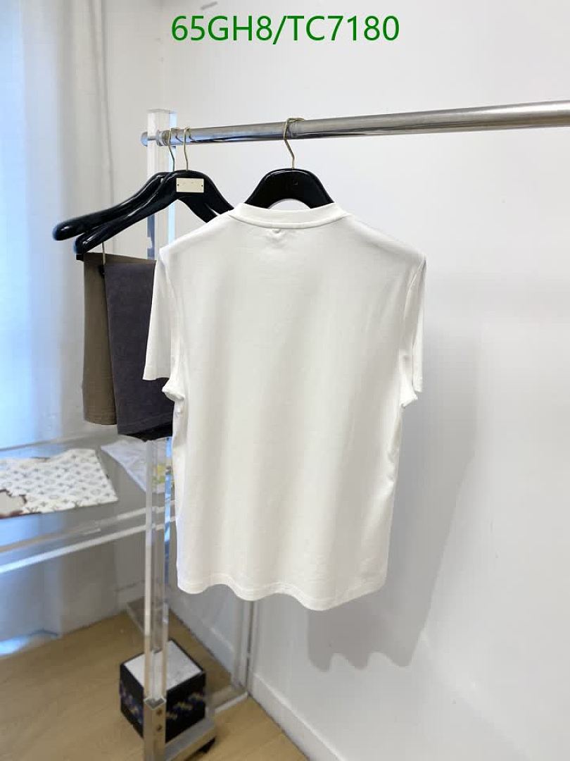 Burberry-Clothing Code: TC7180 $: 65USD