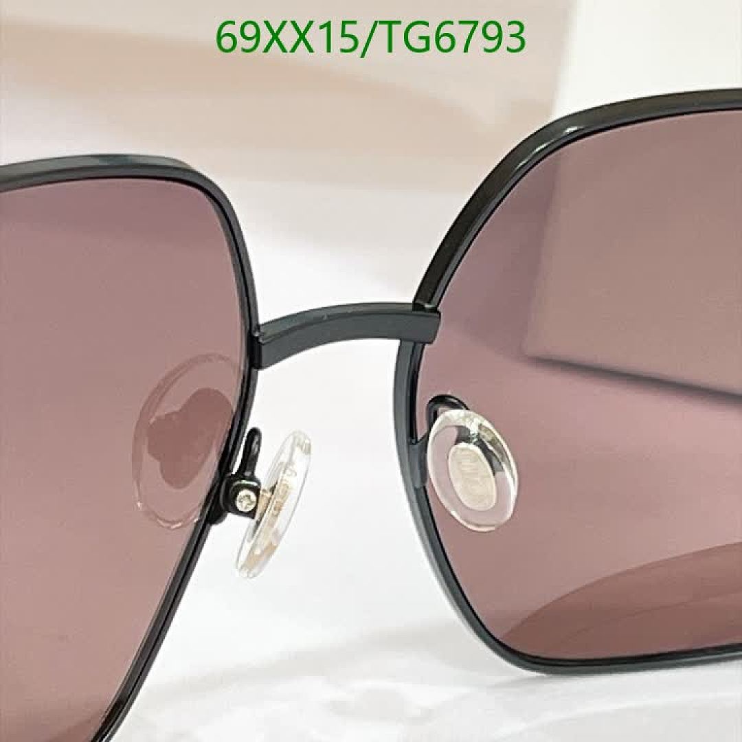 Jimmy Choo-Glasses Code: TG6793 $: 69USD