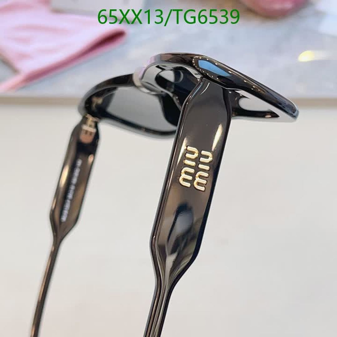 Miu Miu-Glasses Code: TG6539 $: 65USD