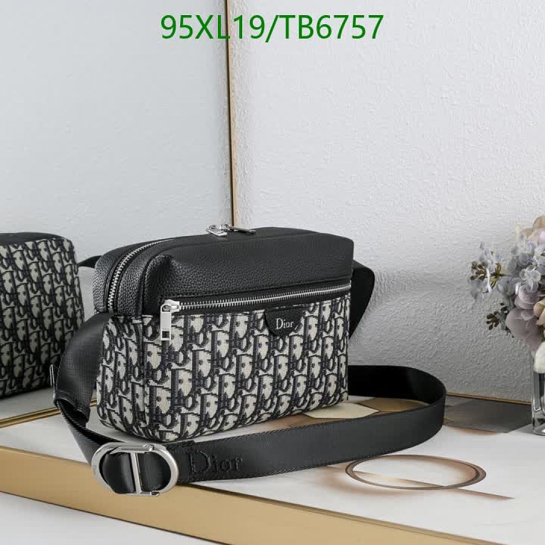 Dior-Bags(4A) Code: TB6757 $: 95USD