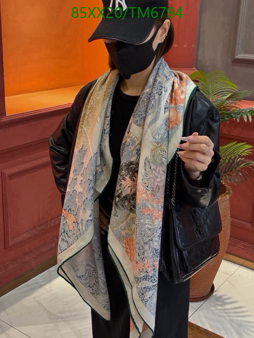 Hermes-Scarves Code: TM6794 $: 85USD