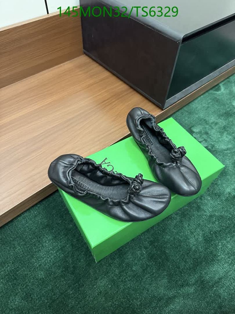 BV-Shoes(Women) Code: TS6329 $: 145USD