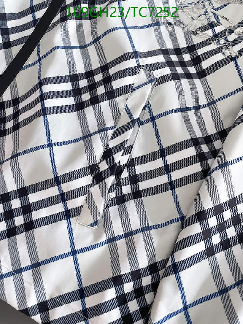 Burberry-Clothing Code: TC7252 $: 109USD
