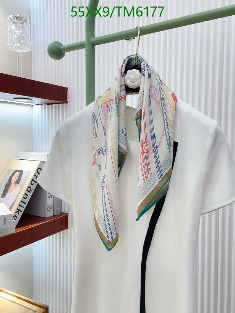 Hermes-Scarves Code: TM6177 $: 55USD