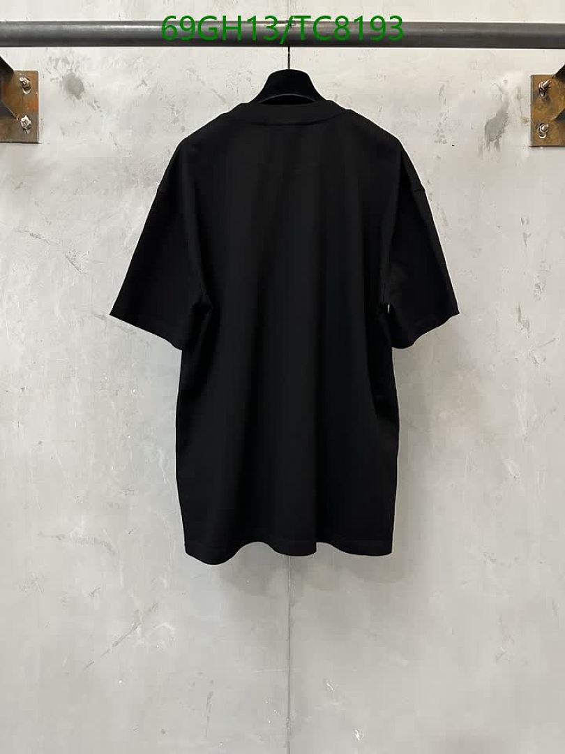 Vivienne Westwood-Clothing Code: TC8193 $: 69USD