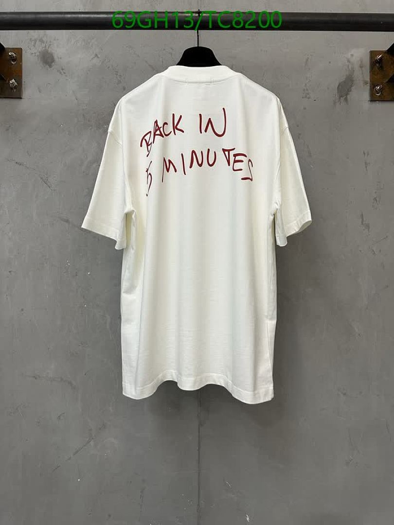 Vivienne Westwood-Clothing Code: TC8200 $: 69USD