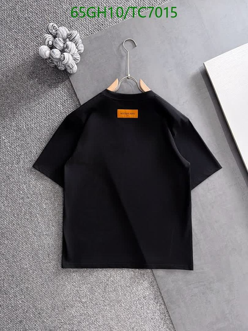 LV-Clothing Code: TC7015 $: 65USD
