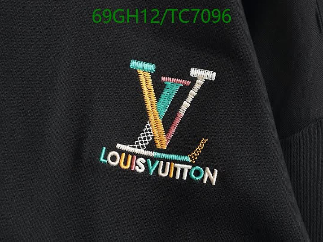 LV-Clothing Code: TC7096 $: 69USD