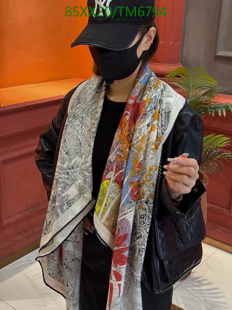 Hermes-Scarves Code: TM6794 $: 85USD