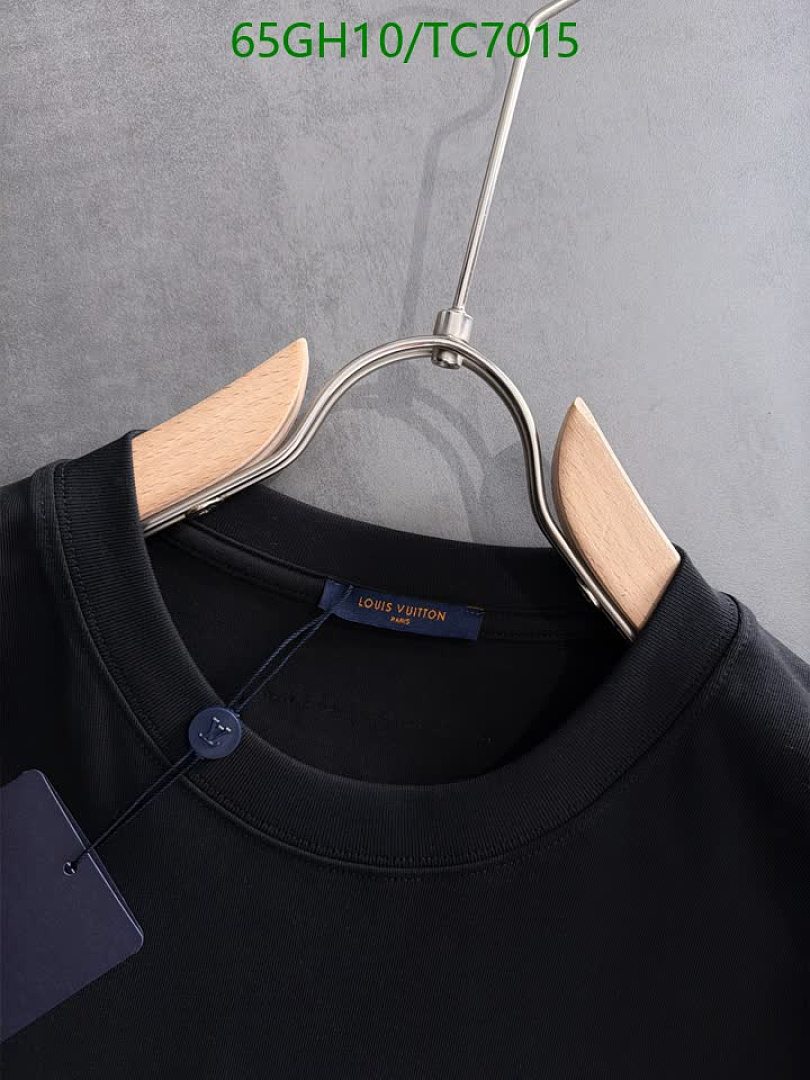 LV-Clothing Code: TC7015 $: 65USD