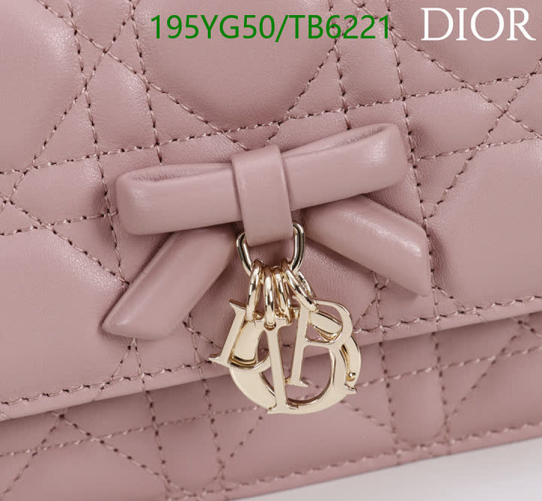 Dior-Bags(5A) Code: TB6221 $: 195USD