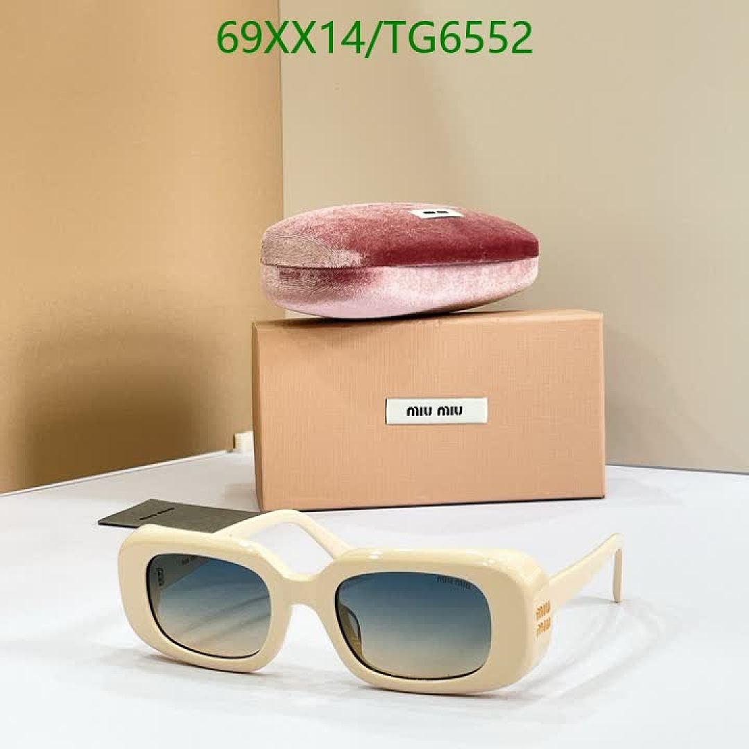 Miu Miu-Glasses Code: TG6552 $: 69USD