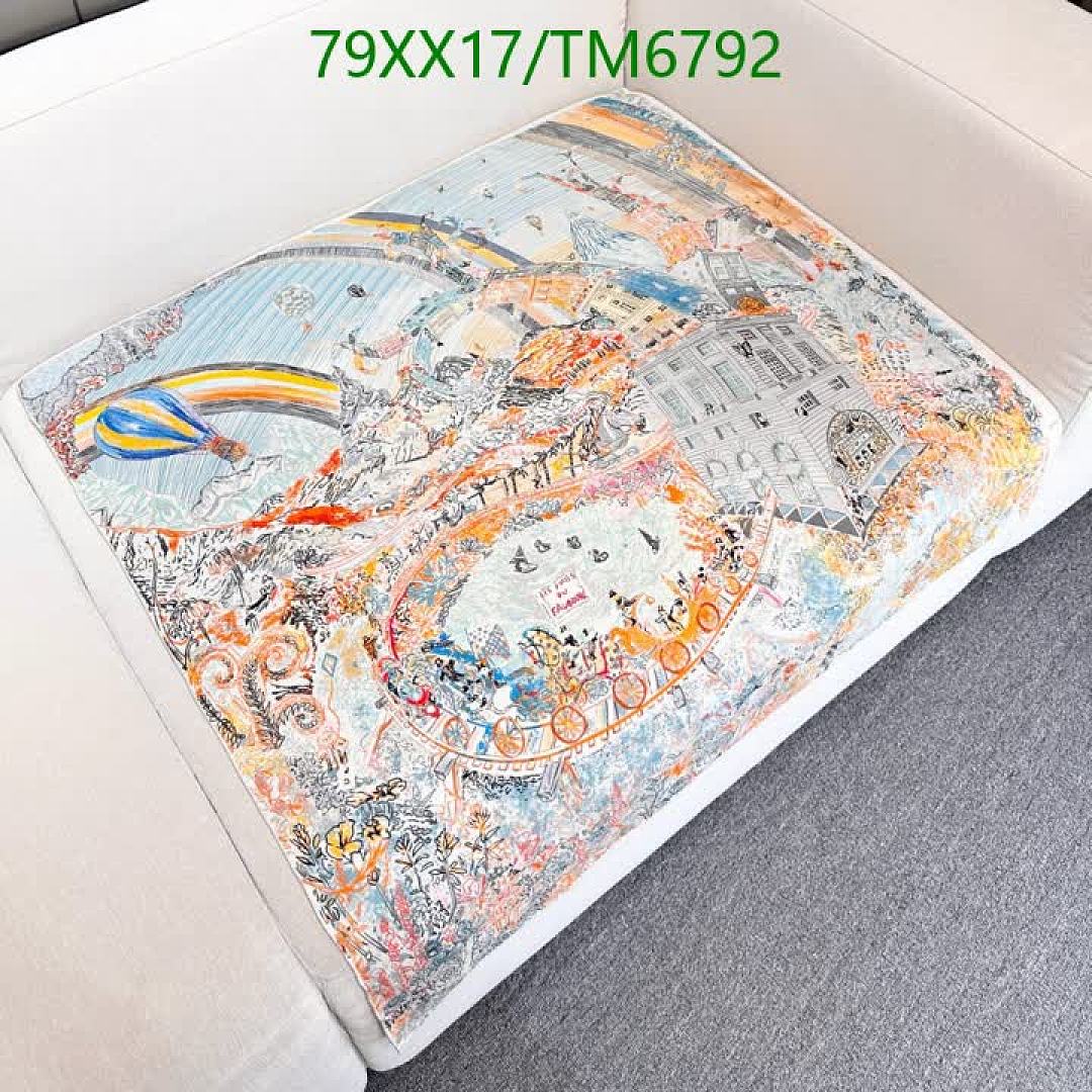 Hermes-Scarves Code: TM6792 $: 79USD