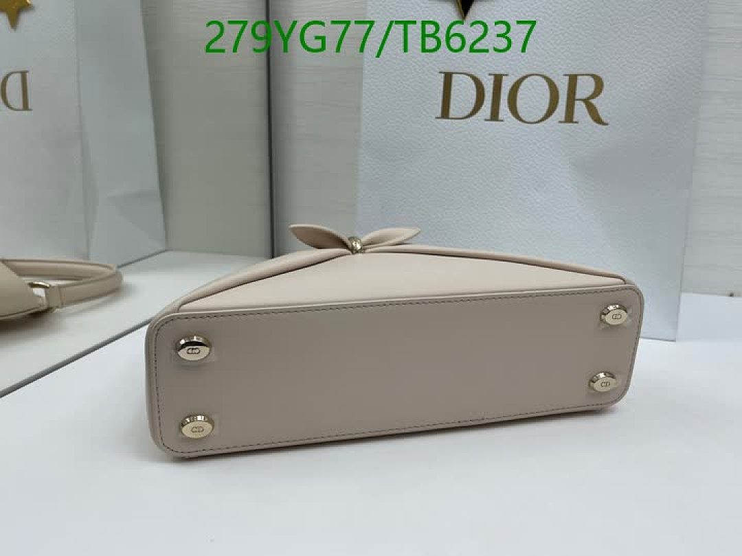 Dior-Bags(5A) Code: TB6237 $: 279USD