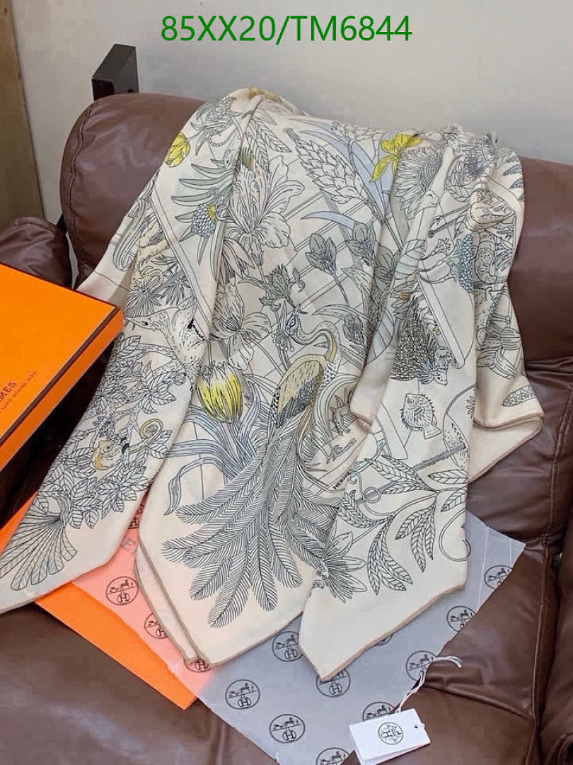 Hermes-Scarves Code: TM6844 $: 85USD