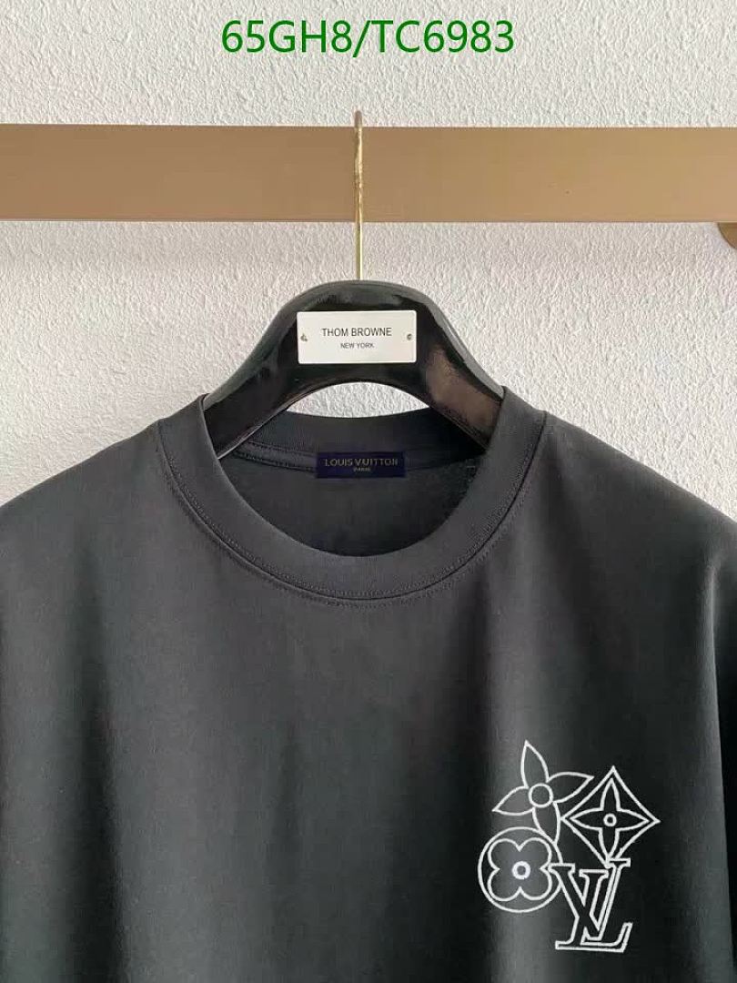 LV-Clothing Code: TC6983 $: 65USD