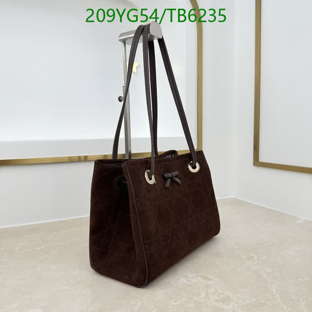 Dior-Bags(5A) Code: TB6235 $: 209USD