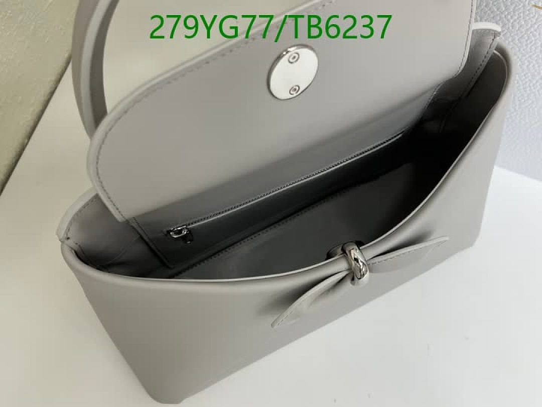 Dior-Bags(5A) Code: TB6237 $: 279USD