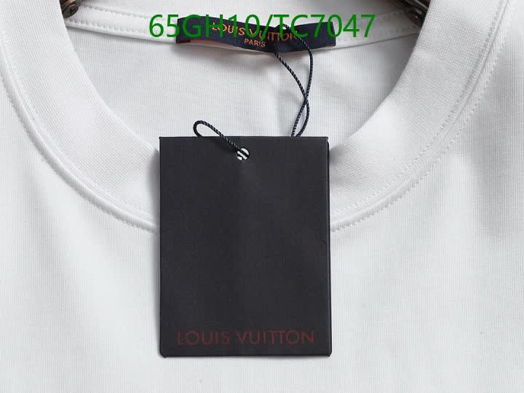 LV-Clothing Code: TC7047 $: 65USD