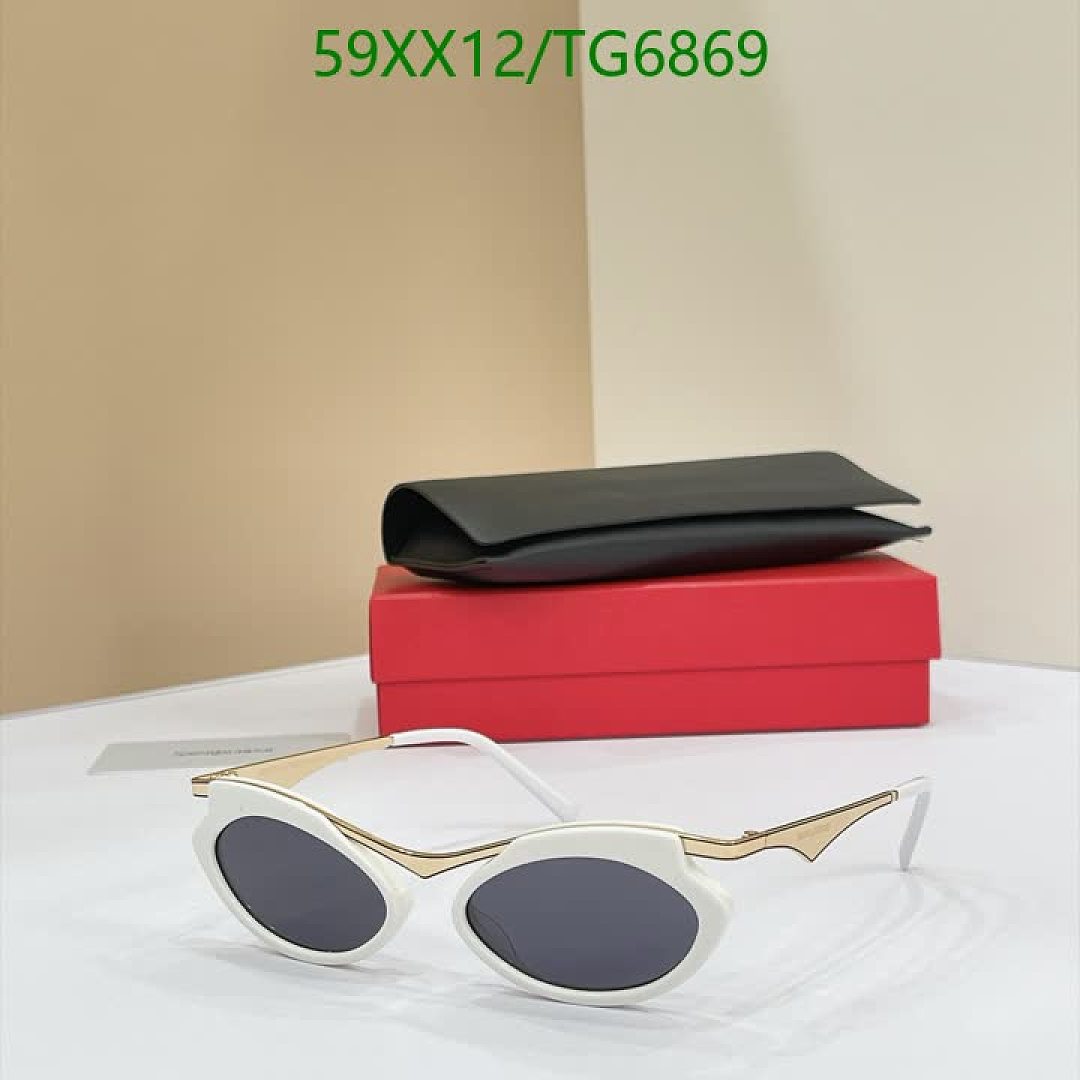 YSL-Glasses Code: TG6869 $: 59USD