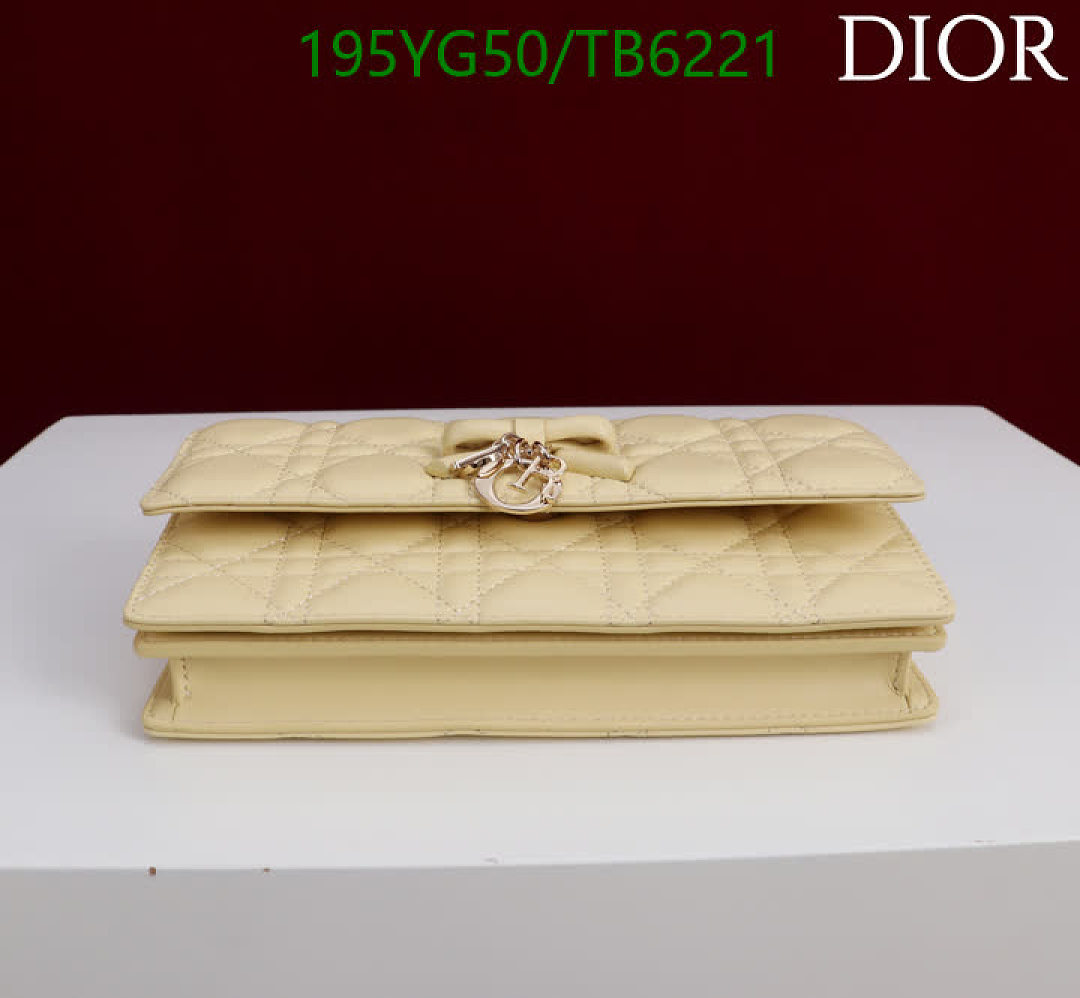 Dior-Bags(5A) Code: TB6221 $: 195USD