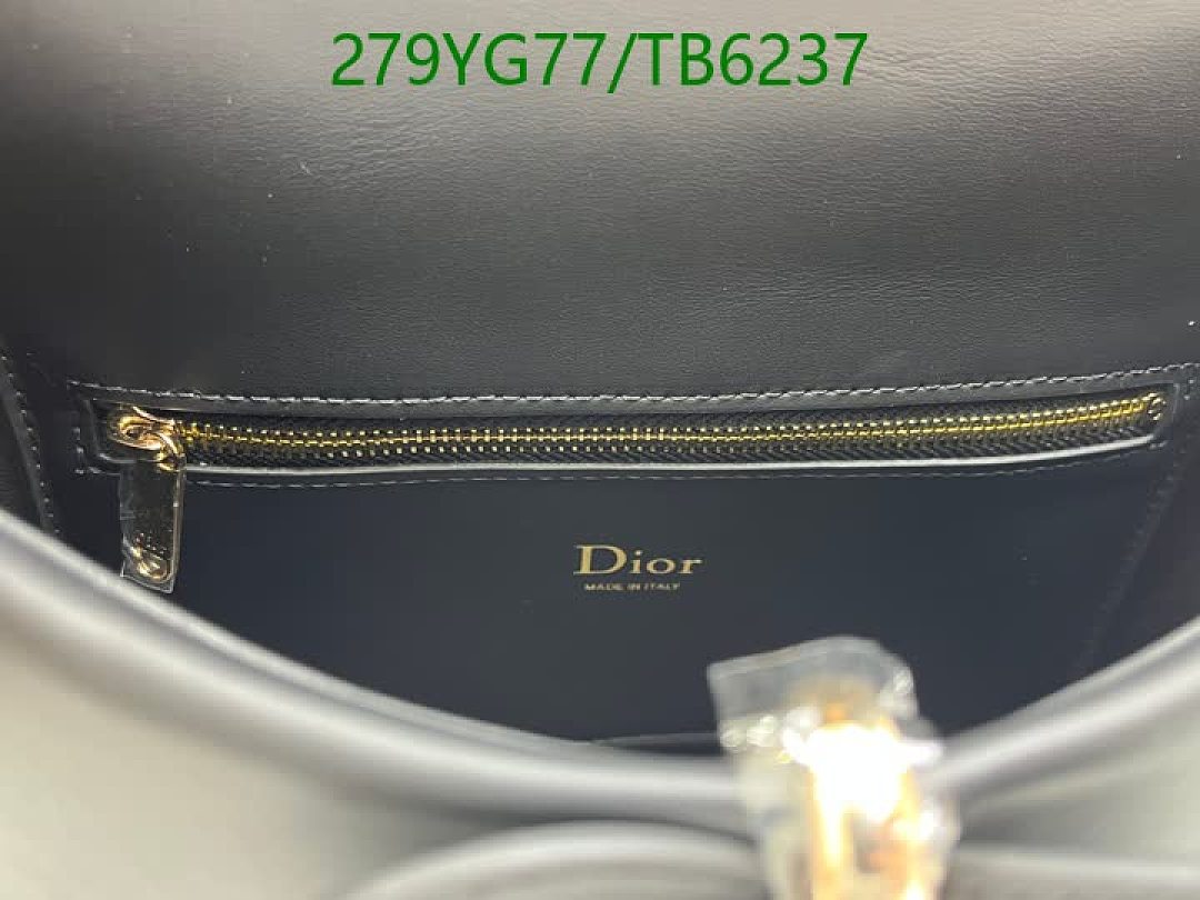 Dior-Bags(5A) Code: TB6237 $: 279USD
