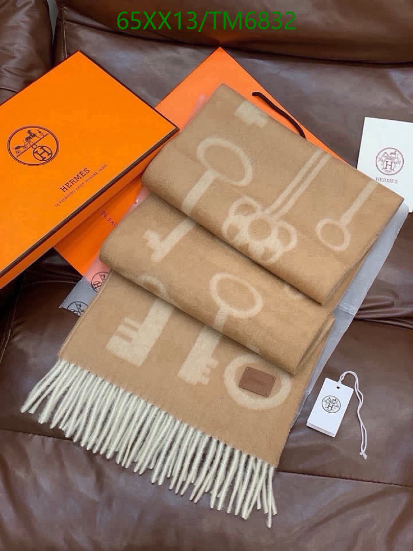 Hermes-Scarves Code: TM6832 $: 65USD