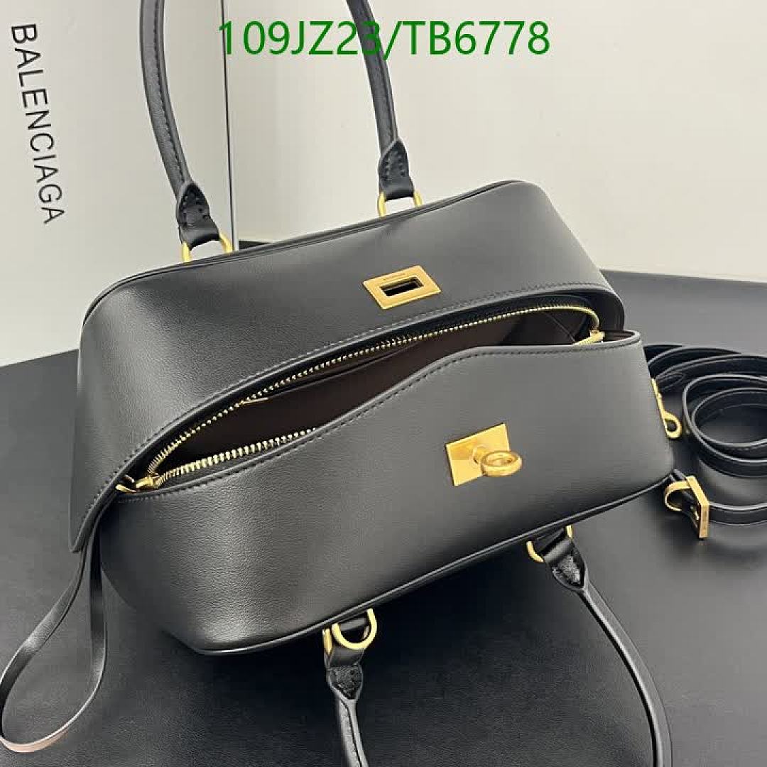 Balenciaga-Bags(4A) Code: TB6778 $: 109USD