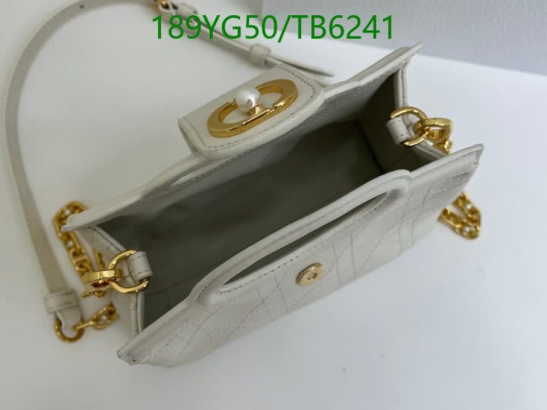 Dior-Bags(5A) Code: TB6241 $: 189USD