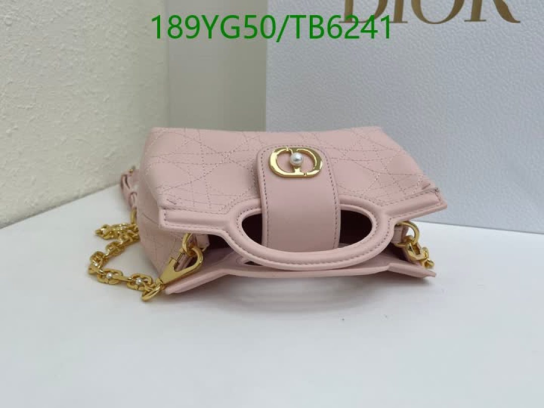 Dior-Bags(5A) Code: TB6241 $: 189USD