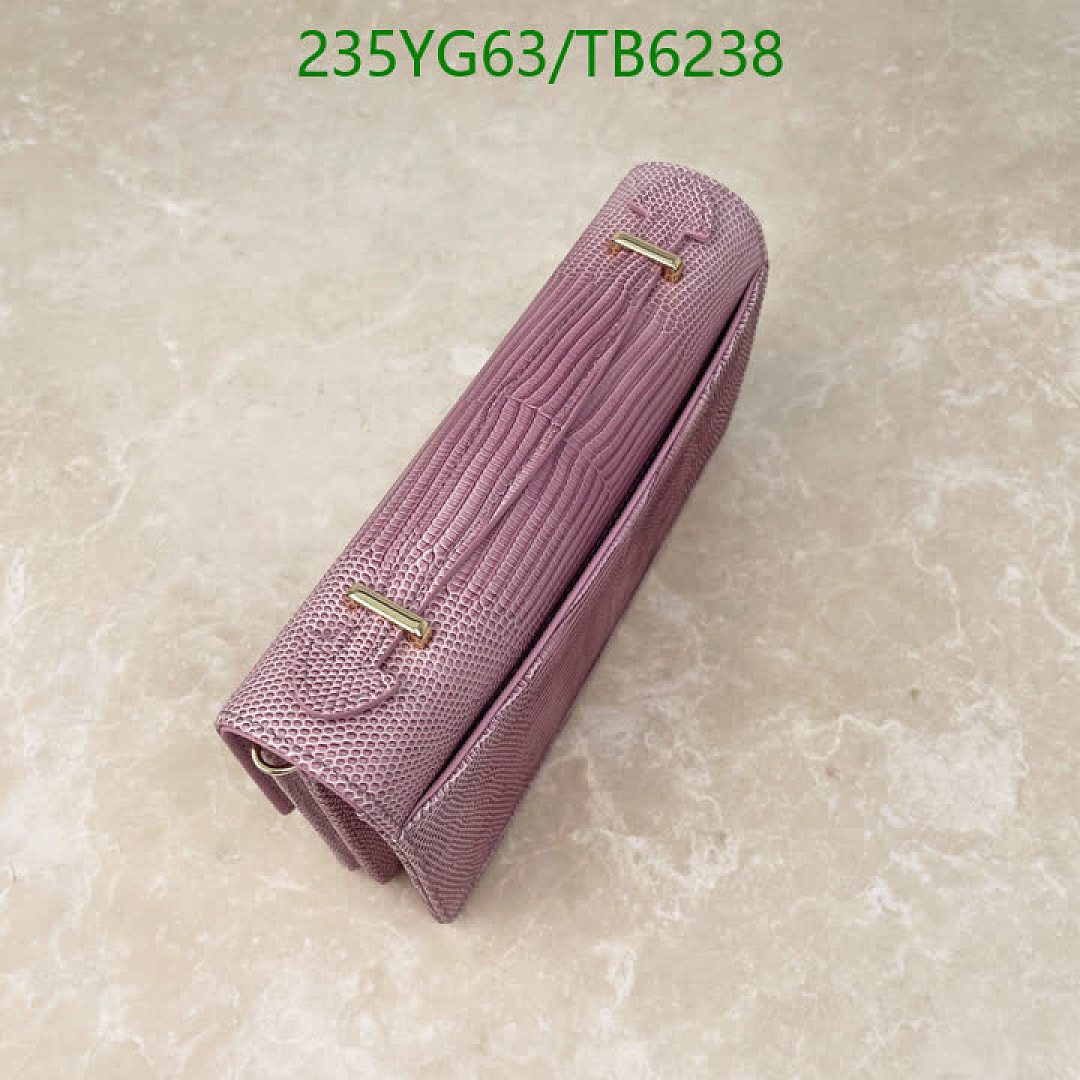 Dior-Bags(5A) Code: TB6238 $: 235USD