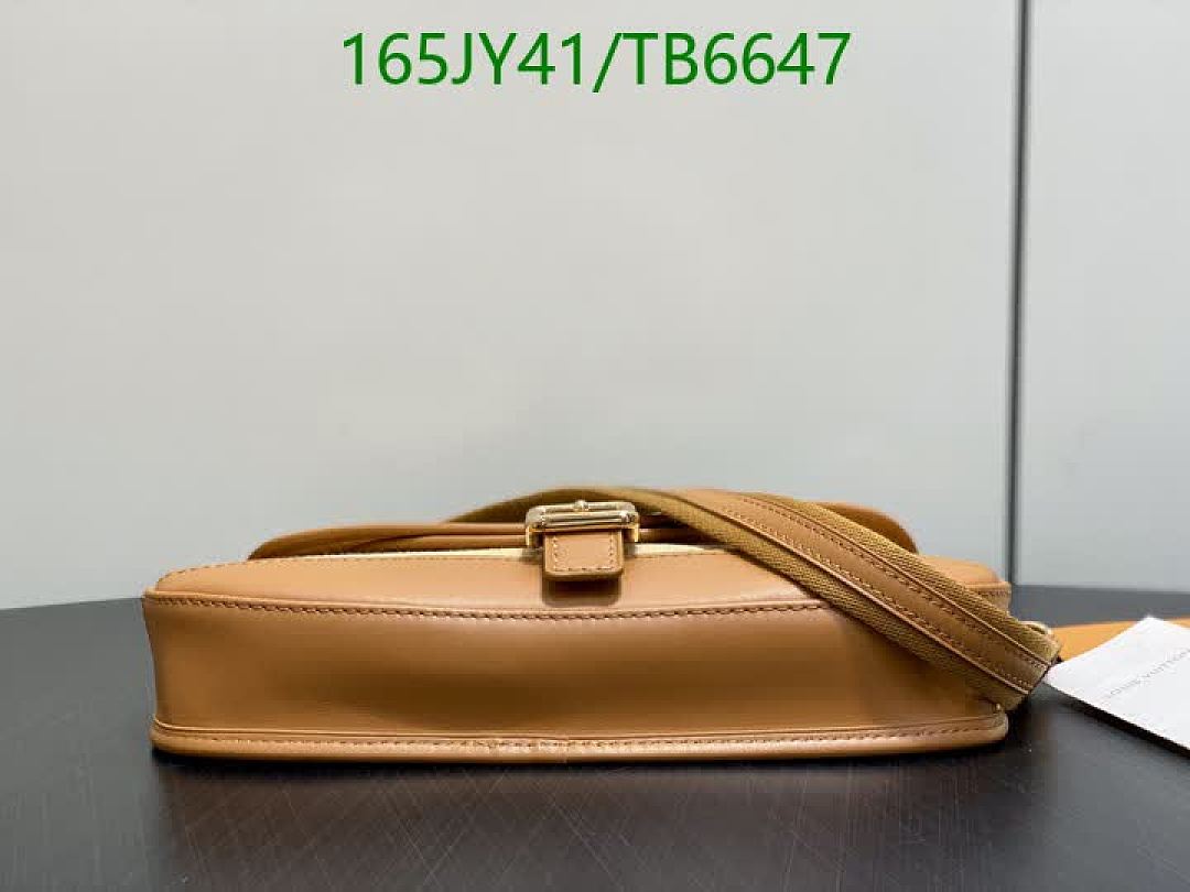 LV-Bags(5A) Code: TB6647 $: 165USD