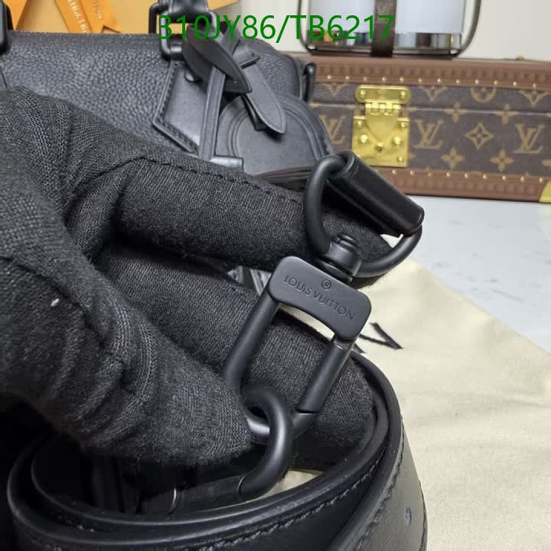 LV-Bags(5A) Code: TB6217 $: 310USD