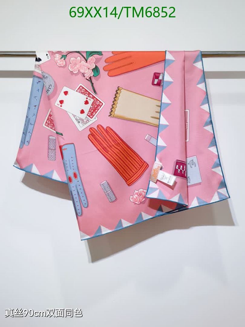 Hermes-Scarves Code: TM6852 $: 69USD