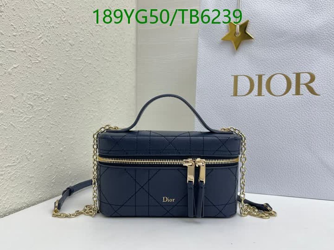 Dior-Bags(5A) Code: TB6239 $: 189USD