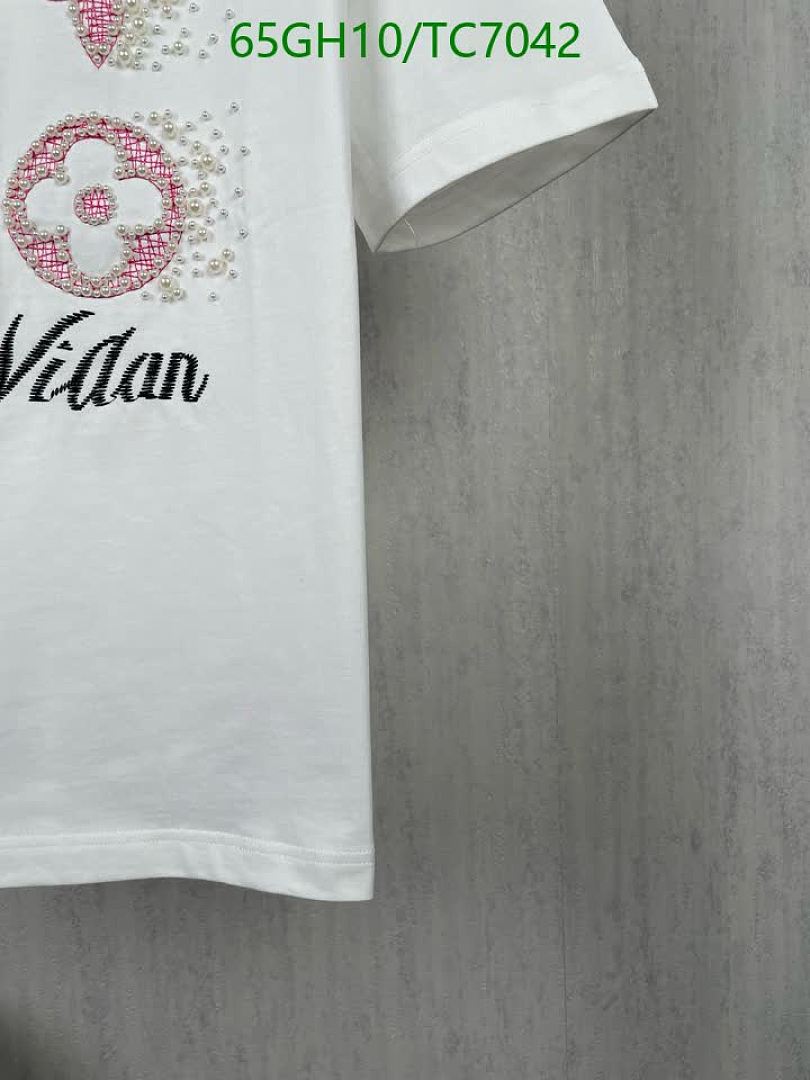 LV-Clothing Code: TC7042 $: 65USD