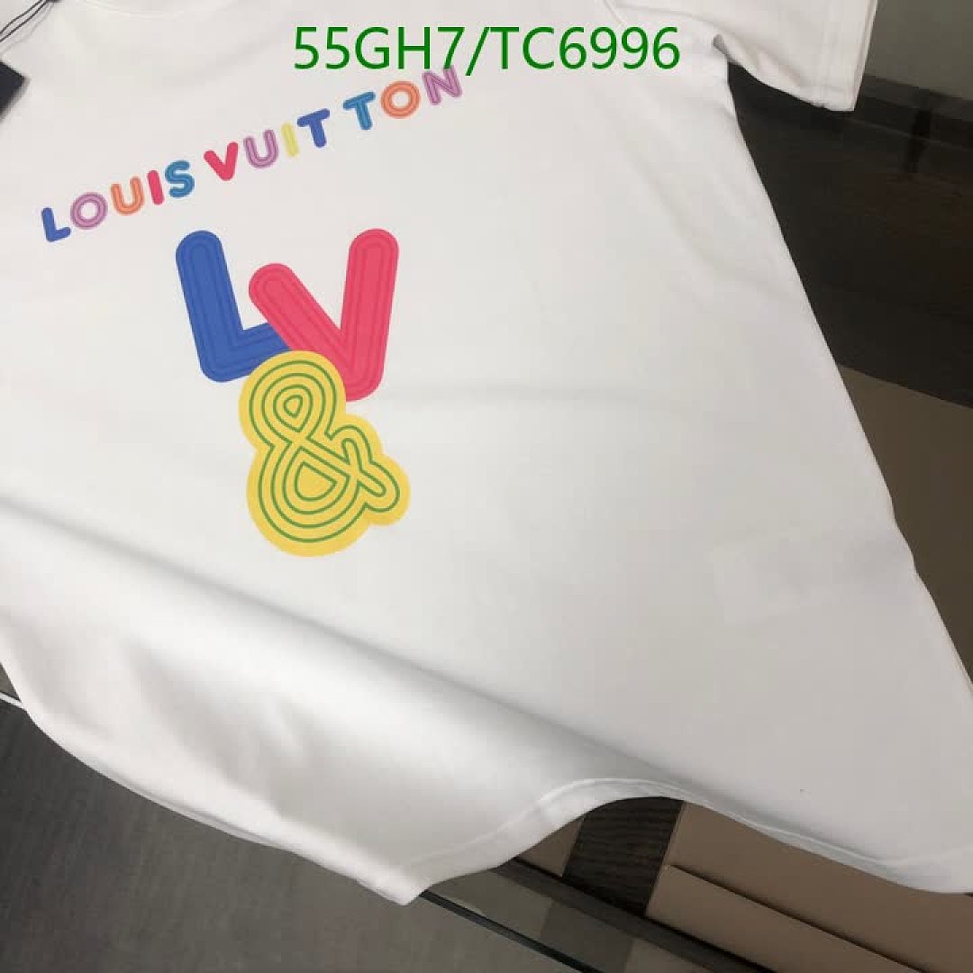 LV-Clothing Code: TC6996 $: 55USD