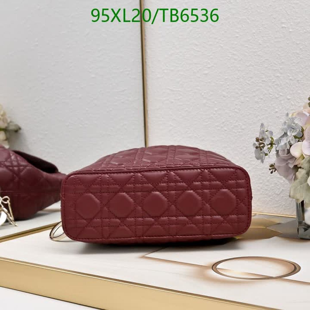 Dior-Bags(4A) Code: TB6536 $: 95USD
