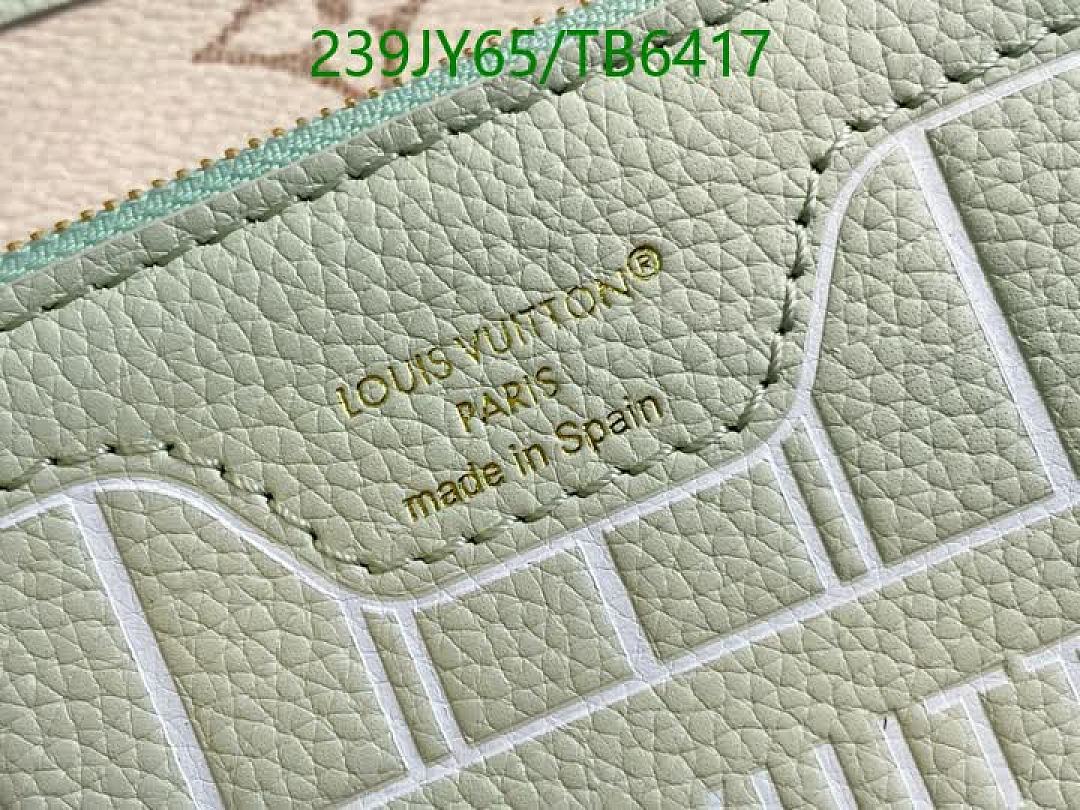 LV-Bags(5A) Code: TB6417 $: 239USD