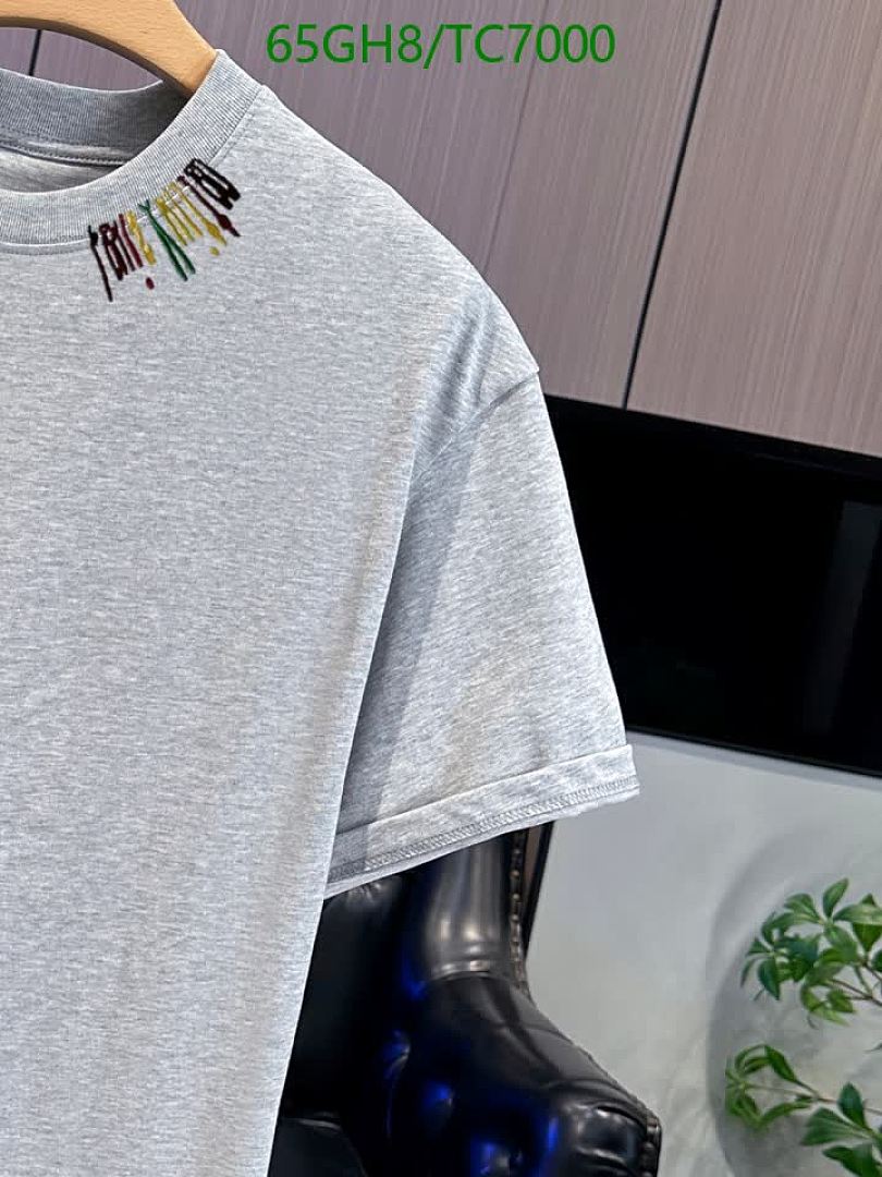 LV-Clothing Code: TC7000 $: 65USD