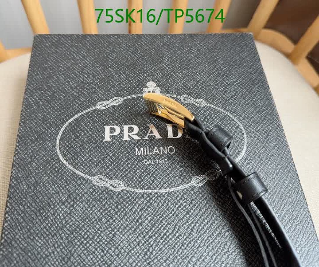 Prada-Belts Code: TP5674 $: 75USD