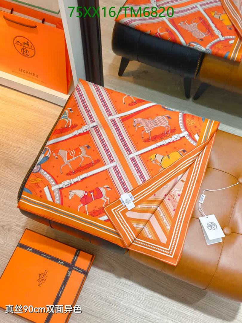 Hermes-Scarves Code: TM6820 $: 75USD