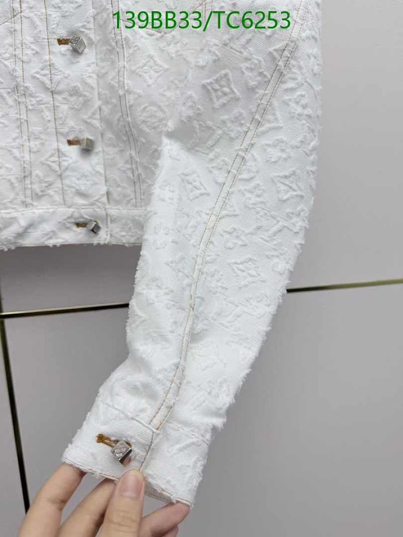LV-Clothing Code: TC6253 $: 139USD