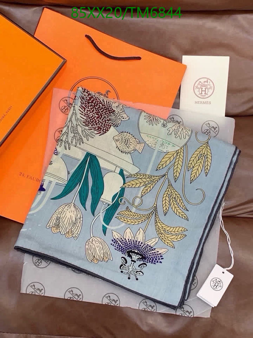 Hermes-Scarves Code: TM6844 $: 85USD