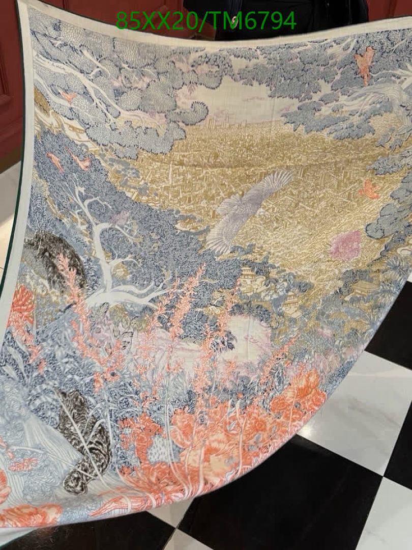Hermes-Scarves Code: TM6794 $: 85USD